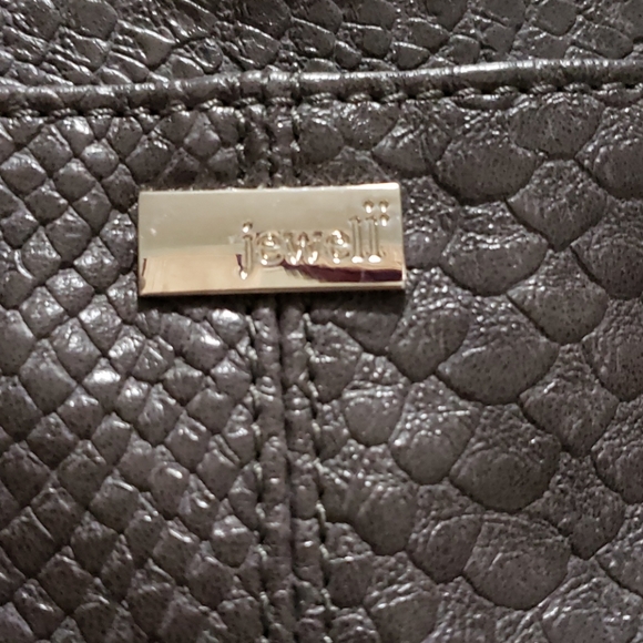 Jewell snake pattern purse. - Picture 2 of 7